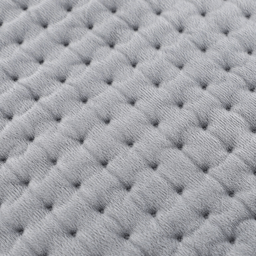 Electric Heating Pad – Plush Grey — product view 2